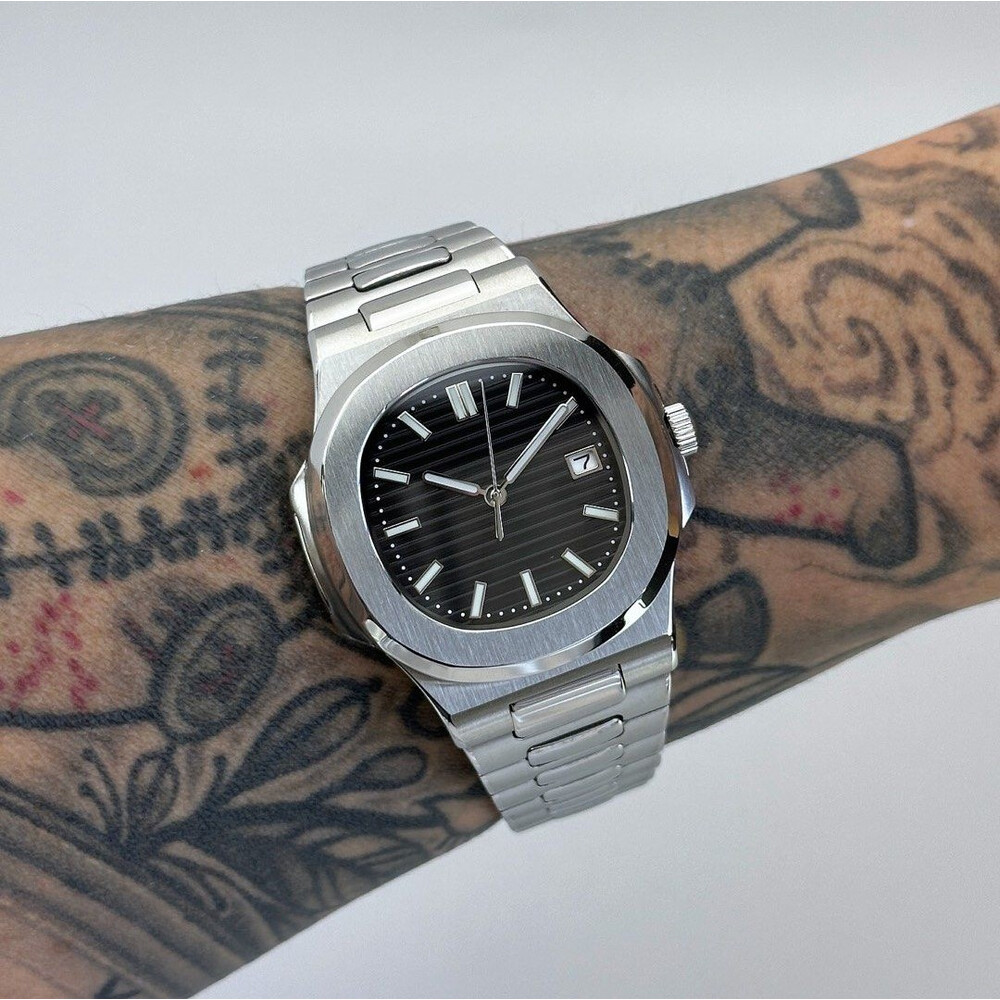 Custom Seiko Mod • No Logo Black Nautilus • 40mm